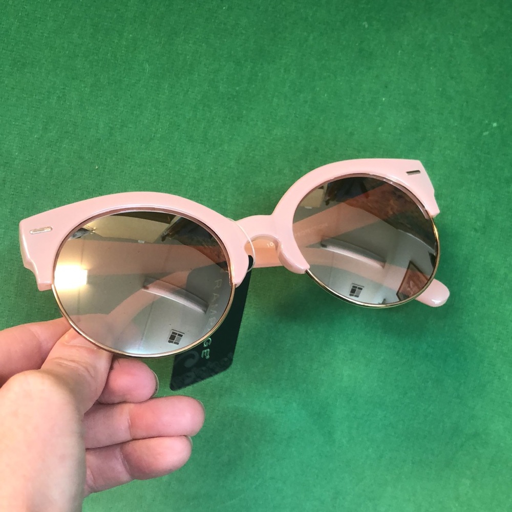 Pink Rampage Sunglasses UV Protected - Picture 1 of 10